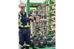 Electro-oxidation system for oil and solids removal